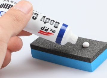 Scratch Remover för Bil – Tar Bort Repor och Återställer Lackens Glans